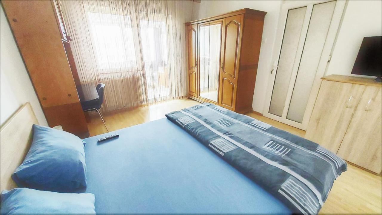 باكاو Ultracentral - Apartament Modern - Panoramic View المظهر الخارجي الصورة